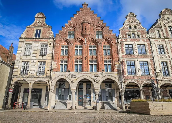 Hôtel pour familles: Hôtel Les Trois Luppars